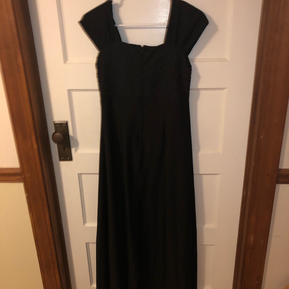 Dress - Picture 7 of 8